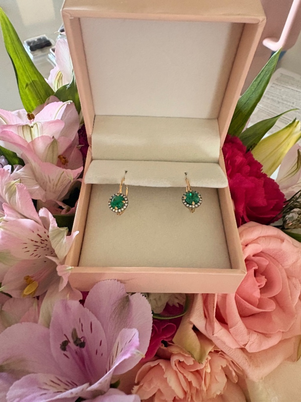 BIJOU MINI EARRINGS / LAB EMERALD